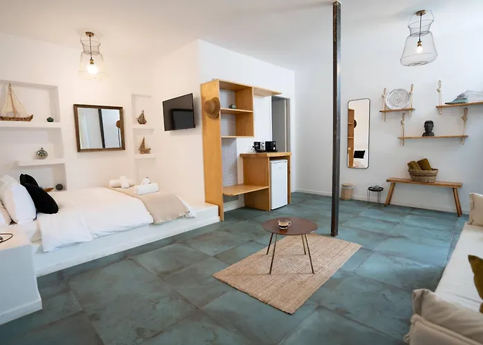 Islands View Hotel *