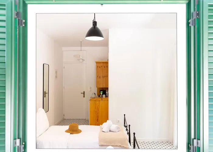 Hotel Islands View *